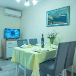 House Jasnica